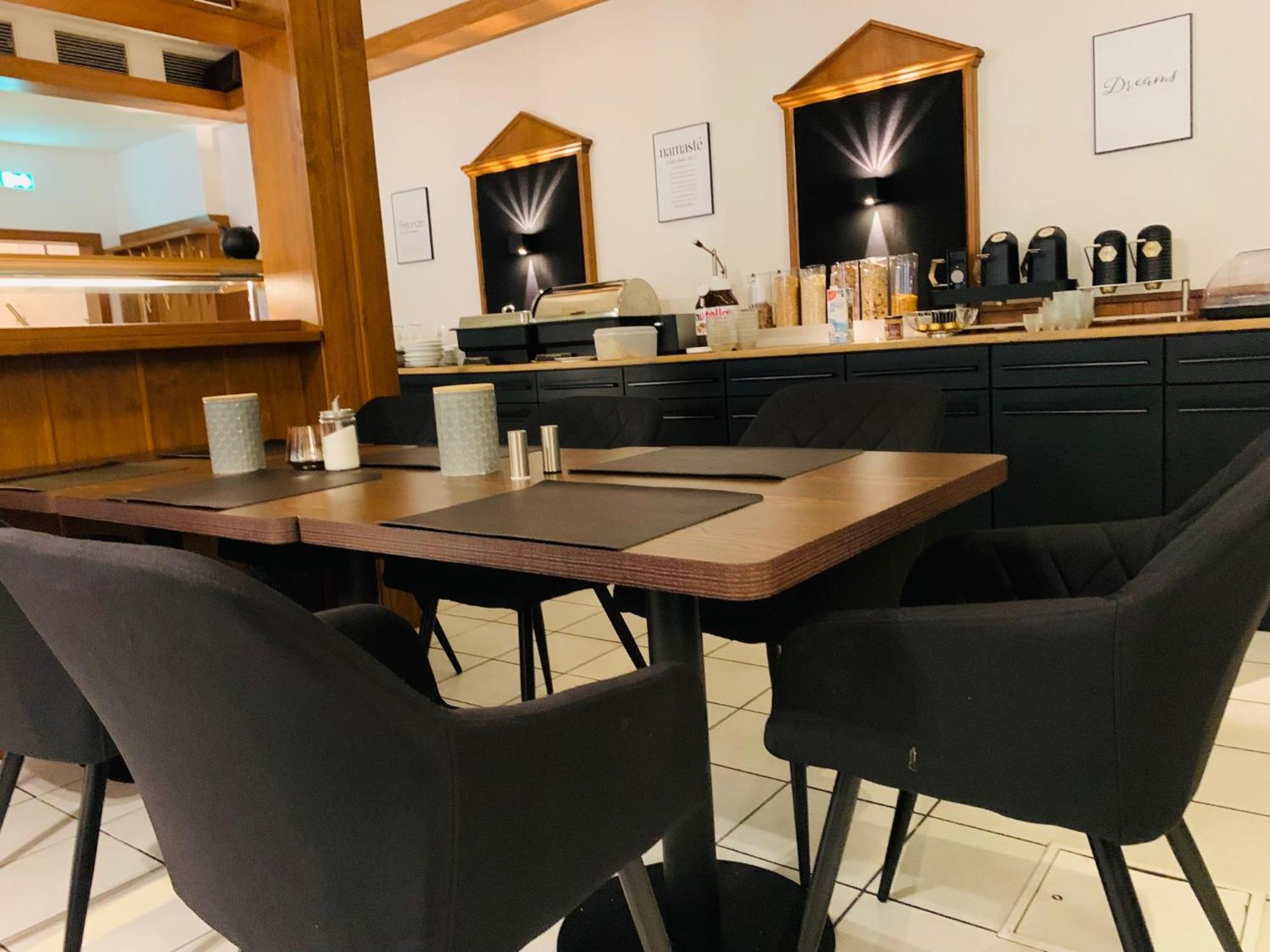 Parkhotel Cham Eksteriør bilde